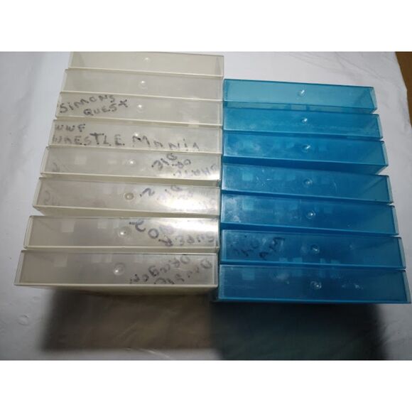 Vintage Lot of 15 Nintendo Hard Game Cases Clear & Blue - Picture 11 of 15